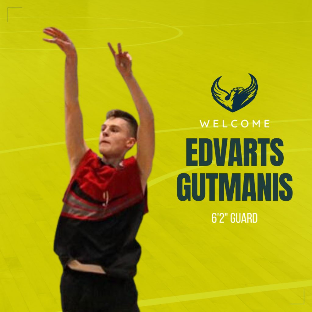 #32 Edvarts Gutmanis